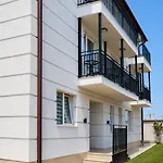 Casa Irina 2mai Două Mai