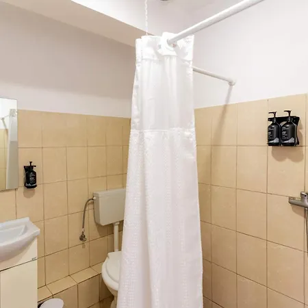 Casa Irina 2mai 招待所