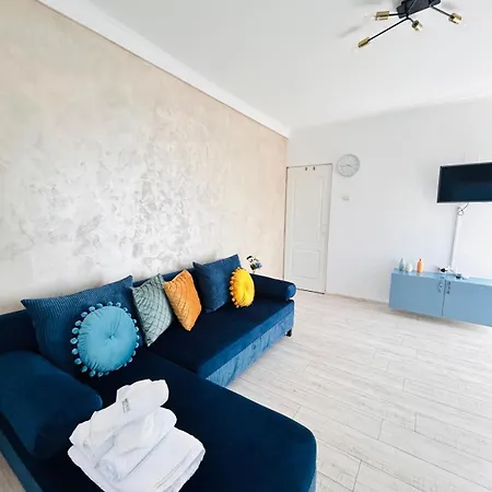 Casa Irina 2mai 招待所 多亚马伊