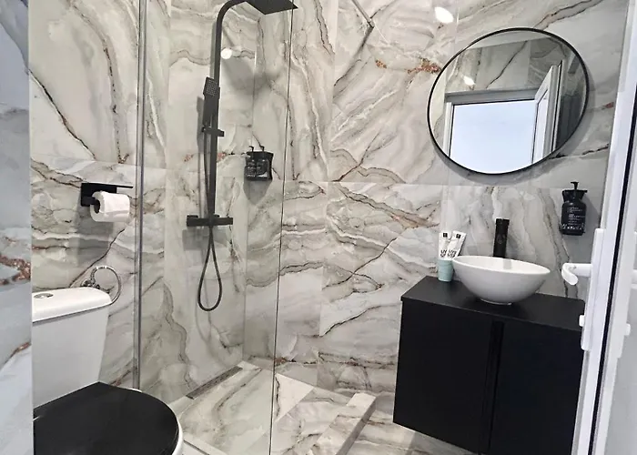 Casa Irina 2mai Πανσιόν